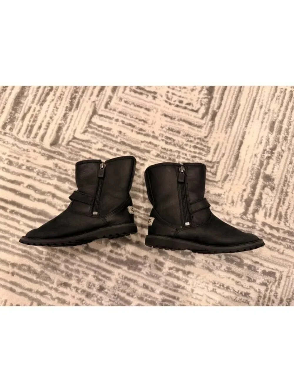 UGG Toddler Girls Size 9 Harwell Buckled 1100183T Leather Boot Black